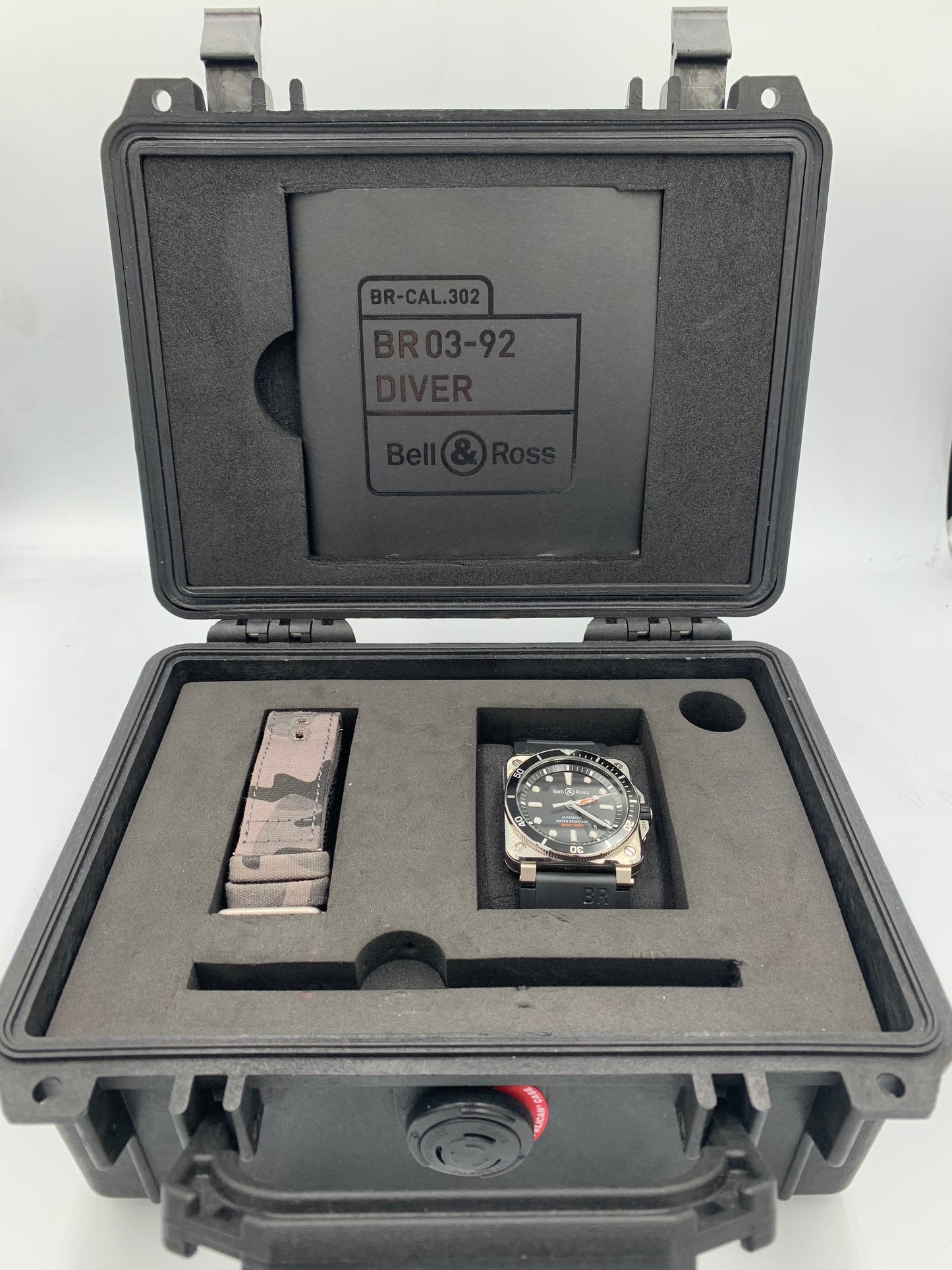 Bell & Ross BR 03-92 Diver Automatic Men's Watch BR0392-D-BL-ST/SRB